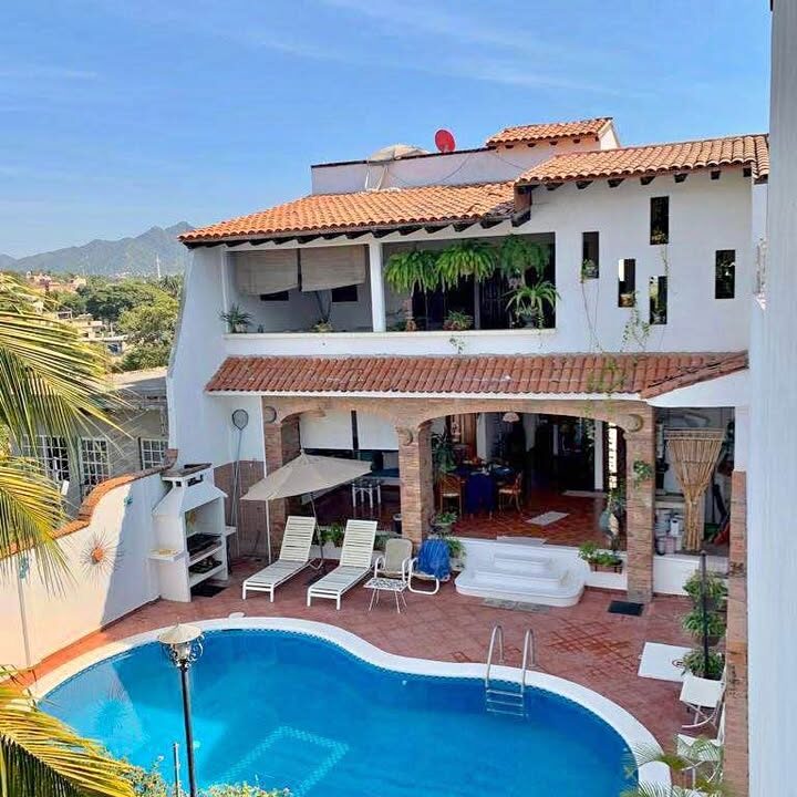 469678773_122126509142533638_1146270252821781796_n